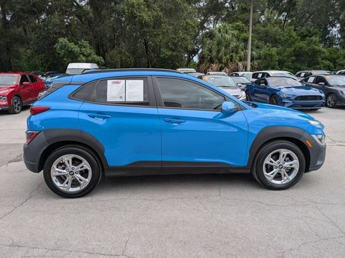 Used 2022 Hyundai Kona SEL FWD image 3