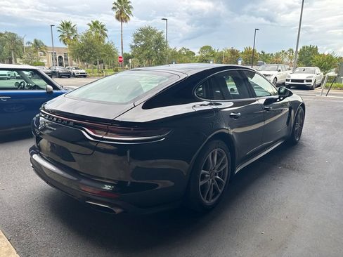 Certified 2021 Porsche Panamera RWD image 4