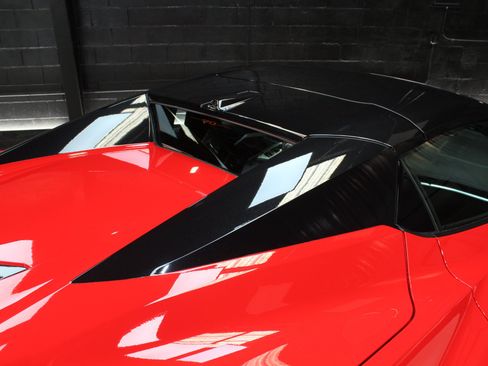 Used 2023 Chevrolet Corvette Stingray Preferred Conv w/ Z51 Performance Package RWD image 23