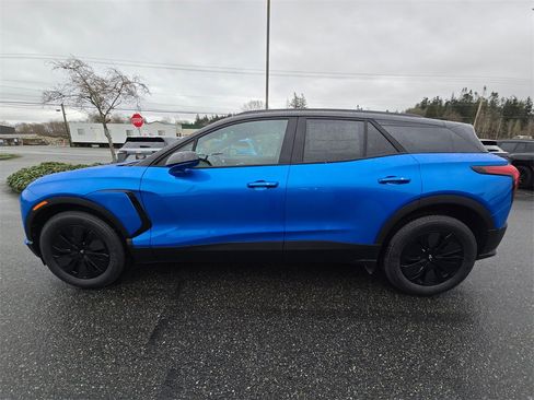 New 2026 Chevrolet Blazer EV LT image 6