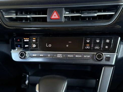 Used 2024 Kia Seltos S FWD image 33