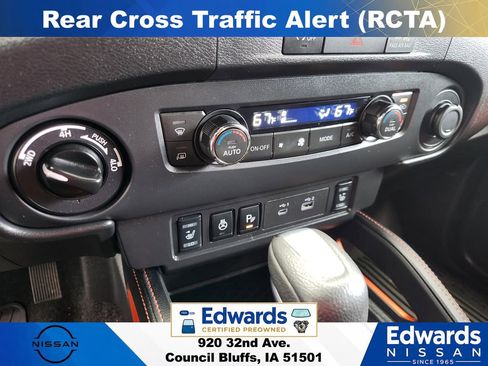 Used 2023 Nissan Frontier PRO-4X w/ Pro Convenience Package AWD/4WD image 29