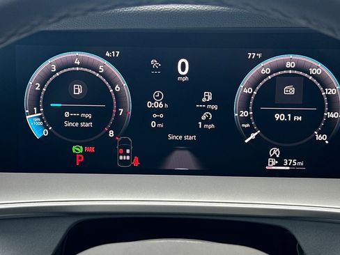 New 2026 Volkswagen Tiguan SE R-Line FWD image 22