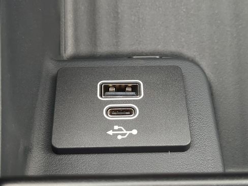 New 2026 Ford Expedition Active RWD image 20