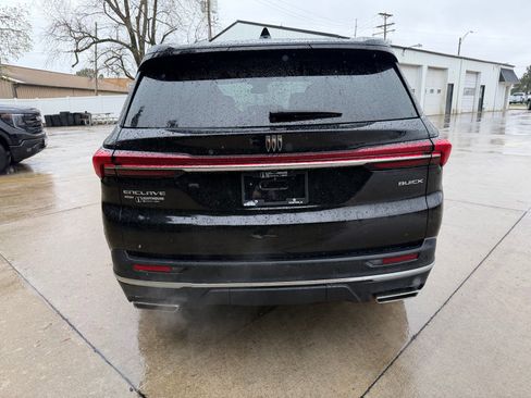 Used 2025 Buick Enclave Preferred image 29