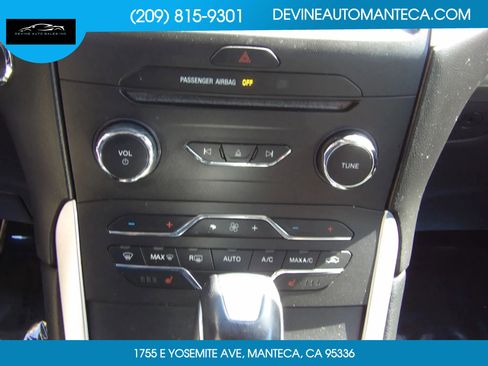 Used 2018 Ford Edge SEL w/ Equipment Group 201A image 22