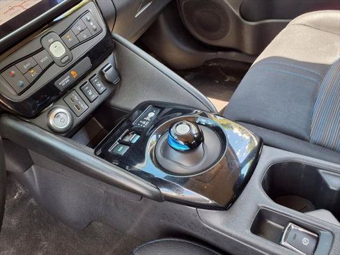 Used 2023 Nissan Leaf SV Plus FWD image 16