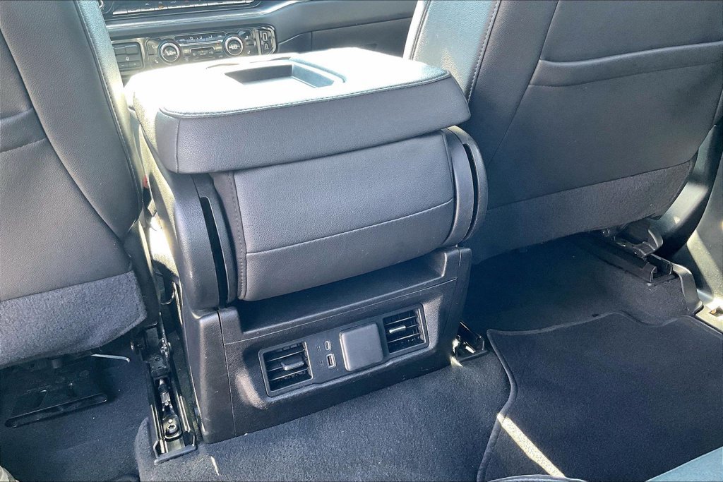Used 2025 GMC Sierra 1500 SLT AWD/4WD image 29