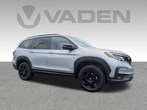Used 2022 Honda Pilot TrailSport image 3