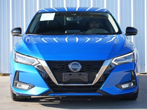 Used 2023 Nissan Sentra SR w/ SR Premium Package image 6