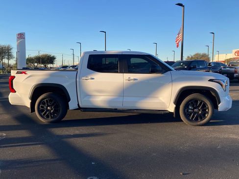 New 2026 Toyota Tundra SR5 image 3