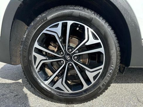 Used 2019 Hyundai Santa Fe AWD image 12