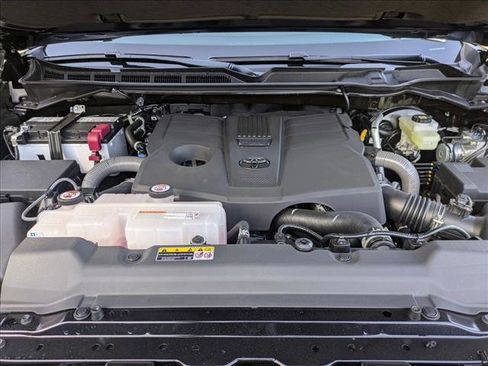 New 2026 Toyota Tundra SR AWD/4WD image 16