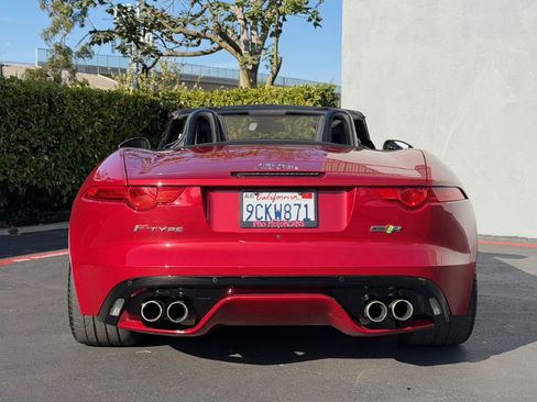 Used 2016 Jaguar F-TYPE R image 14