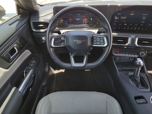 Used 2024 Ford Mustang Premium image 12