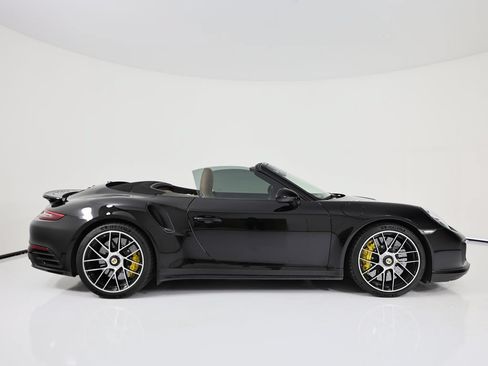 Certified 2019 Porsche 911 Turbo AWD/4WD image 8