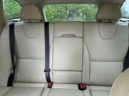 Used 2011 Volvo XC60 3.2 image 42