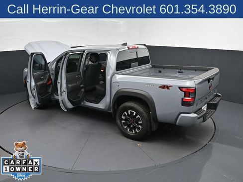 Used 2024 Nissan Frontier PRO-4X w/ Technology Package AWD/4WD image 50