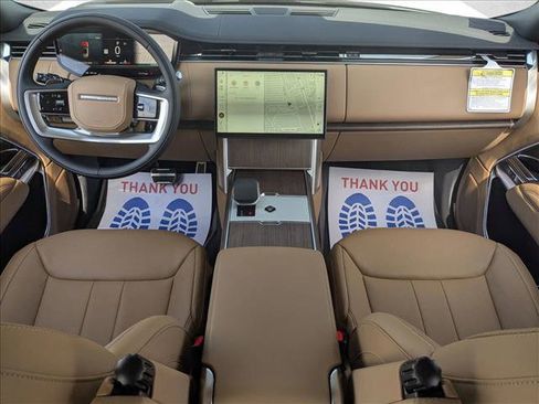 New 2026 Land Rover Range Rover Long Wheelbase SE AWD/4WD image 15