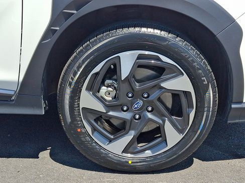 Certified 2024 Subaru Crosstrek 2.5i Limited AWD/4WD image 8