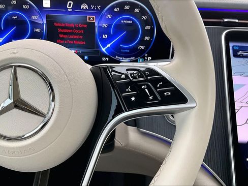 Certified 2023 Mercedes-Benz EQS 450+ SUV image 24