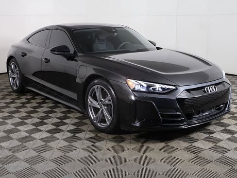 Used 2023 Audi e-tron GT Premium Plus image 56