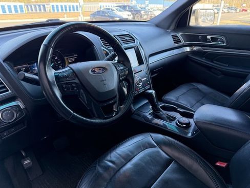 Used 2017 Ford Explorer Sport w/ Equipment Group 401A image 13