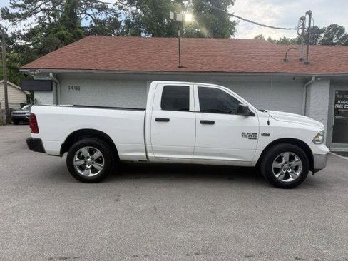 Used 2019 RAM 1500 Tradesman w/ Tradesman SXT Package AWD/4WD image 4