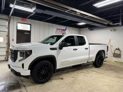 Certified 2023 GMC Sierra 1500 Pro w/ Graphite Edition