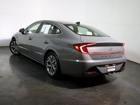 Used 2023 Hyundai Sonata SEL image 2