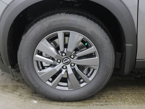 New 2026 Nissan Pathfinder SV FWD image 26