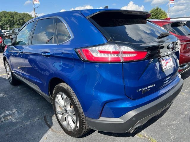 Used 2023 Ford Edge Titanium AWD/4WD image 3