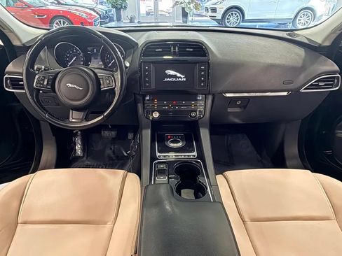 Used 2017 Jaguar F-PACE Premium AWD/4WD image 20