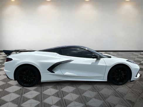 Used 2024 Chevrolet Corvette Stingray Convertible w/ 1LT RWD image 7