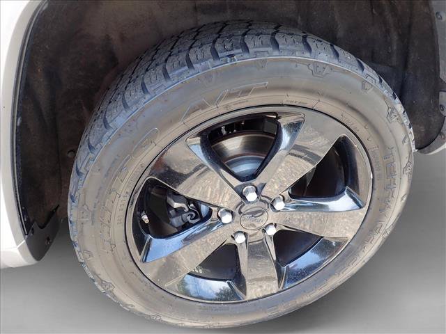 Used 2015 Jeep Grand Cherokee Altitude AWD/4WD image 7