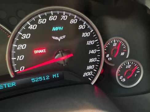 Used 2007 Chevrolet Corvette Z06 w/ Preferred Equipment Group RWD image 49