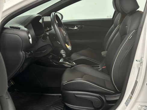 Used 2024 Kia Forte GT-Line FWD image 15