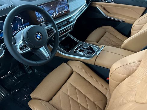 Used 2026 BMW X5 xDrive40i w/ M Sport Package AWD/4WD image 11