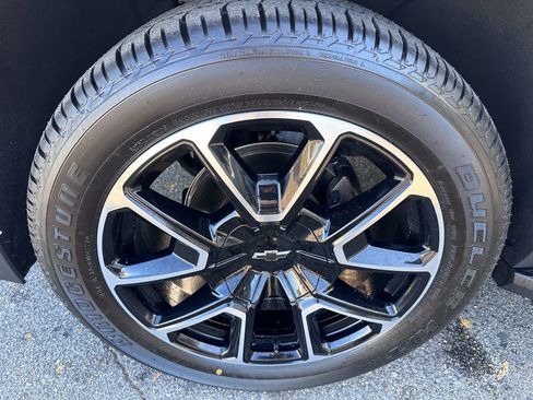 Used 2022 Chevrolet Tahoe RST w/ Luxury Package image 14