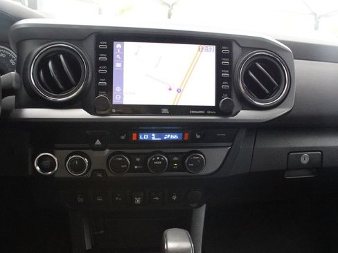 Certified 2020 Toyota Tacoma TRD Pro AWD/4WD image 40