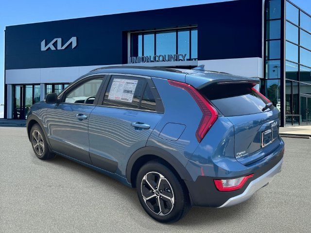 New 2026 Kia Niro EX FWD image 4