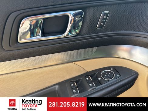 Used 2017 Ford Explorer FWD image 10
