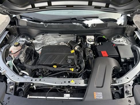 Used 2024 Chevrolet Trax LS image 19