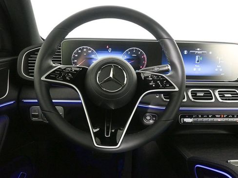 New 2025 Mercedes-Benz GLE 450 4MATIC image 2