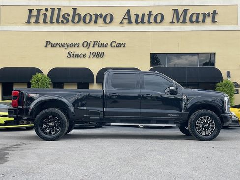 Used 2024 Ford F350 Lariat w/ FX4 Off-Road Package AWD/4WD image 4
