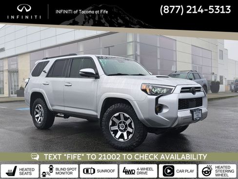 Used 2024 Toyota 4Runner TRD Off-Road Premium image 1