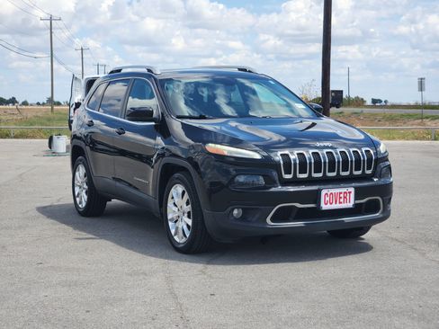 Used 2016 Jeep Cherokee Limited FWD image 3