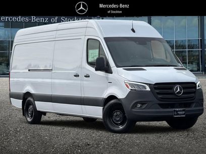 New 2024 Mercedes-Benz eSprinter 170 Cargo
