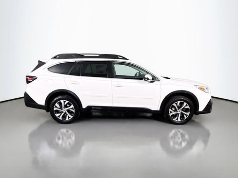 Used 2021 Subaru Outback Limited XT image 8
