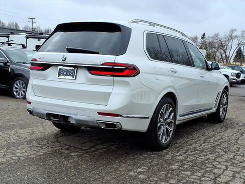 Used 2023 BMW X7 xDrive40i w/ Executive Package image 5
